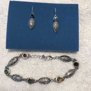 Avon Multicolored Bracelet and Earrings giftset